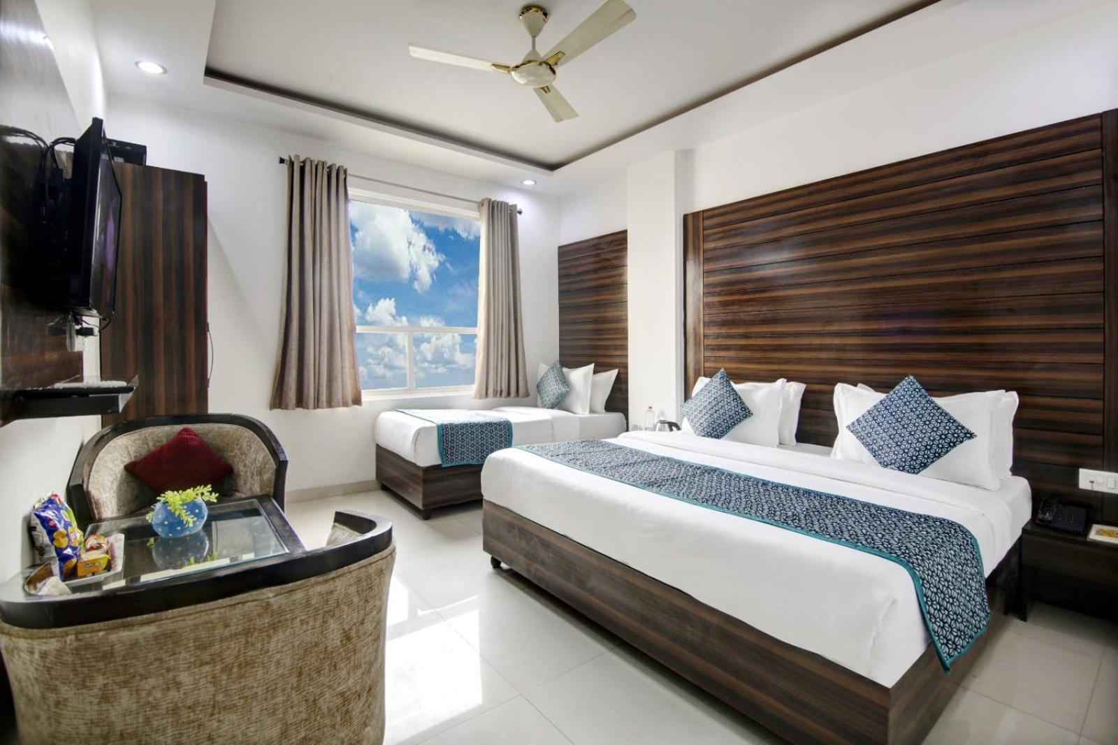Hotel Devrana Delhi Airport نيودلهي المظهر الخارجي الصورة