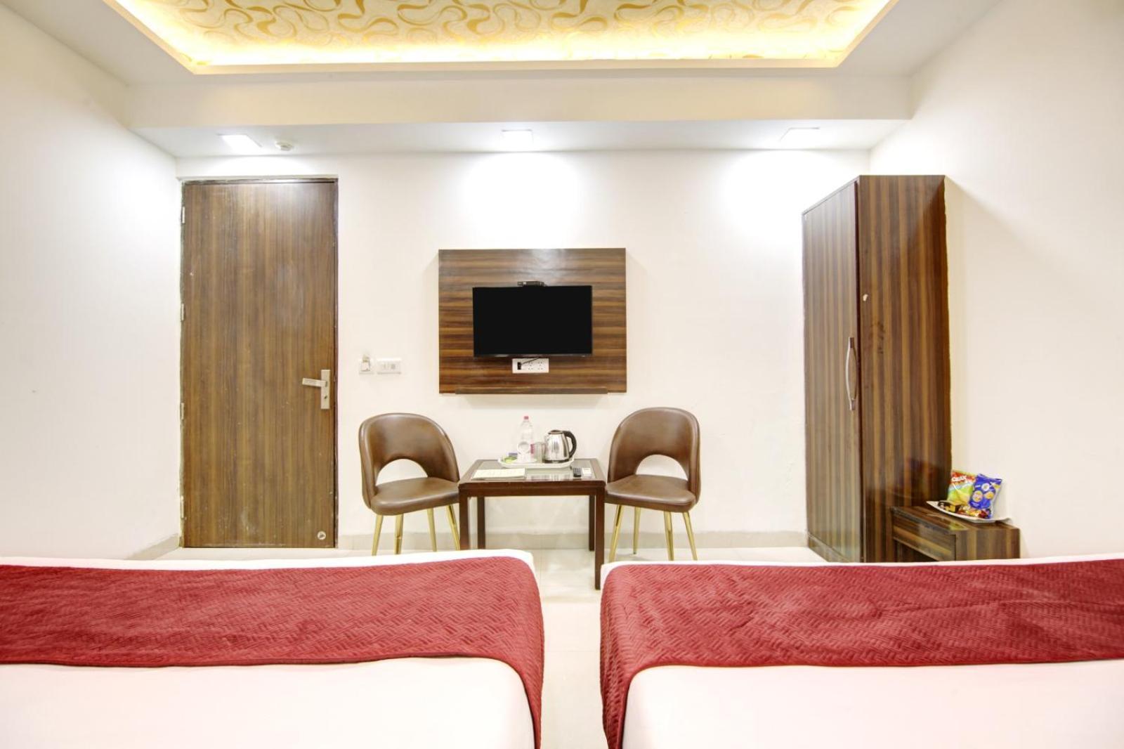 Hotel Devrana Delhi Airport نيودلهي المظهر الخارجي الصورة