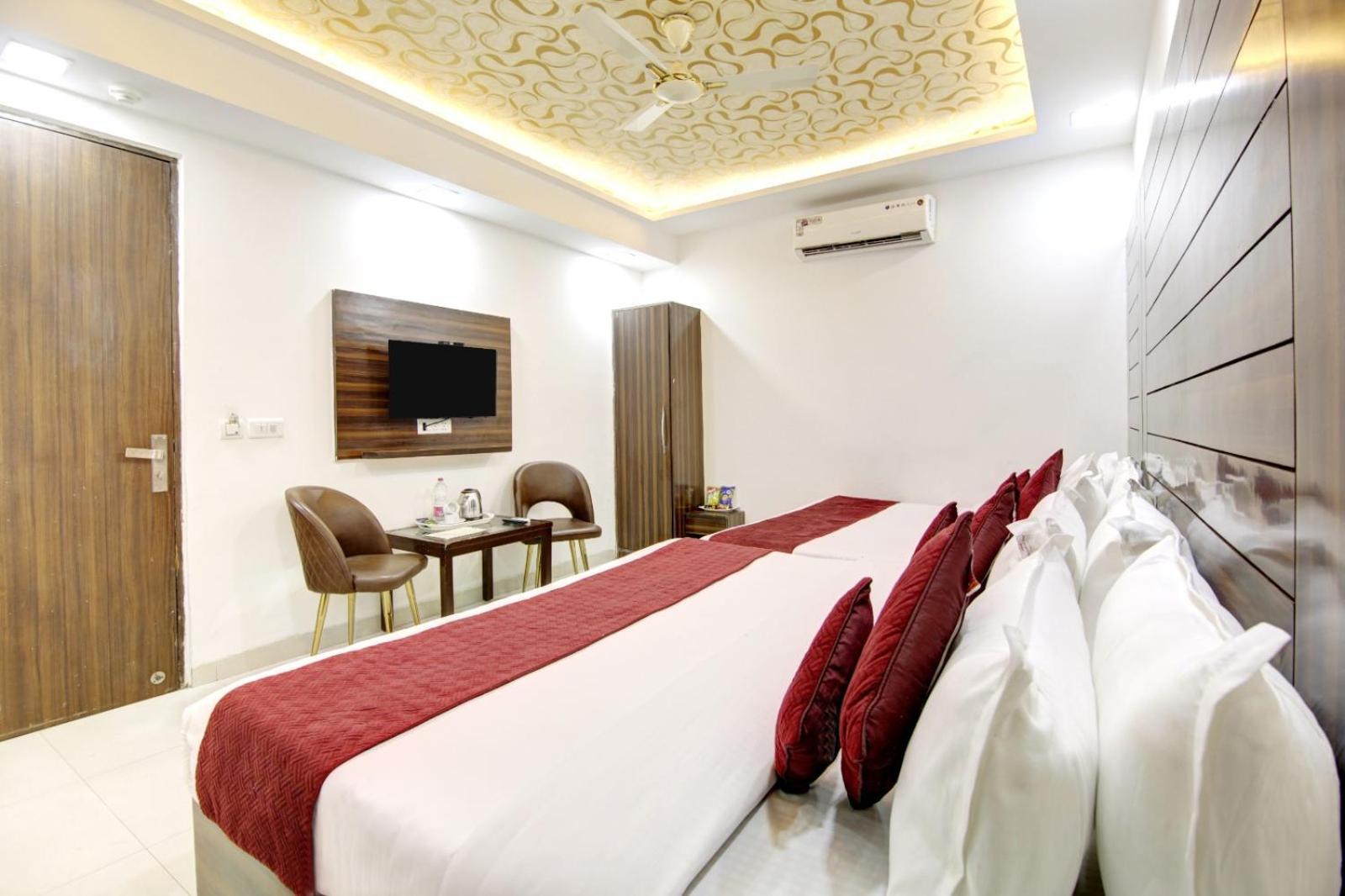 Hotel Devrana Delhi Airport نيودلهي المظهر الخارجي الصورة